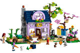 LEGO Friends 42669 Beekeepers' House and Flower Garden