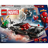 LEGO 76309 Marvel Örümcek Adam, Venom Arabasına Karşı 76309