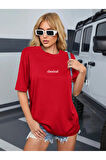 Kadın Kırmızı Classical Ön Baskılı Oversize T-shirt