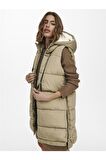 Only Kadın Şişme Kapüşonlu Yelek Onlnora Puffer Waistcoat - 15235033