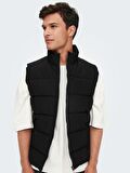 Only & Sons Siyah Dik Yaka Erkek Kapitone Şişme Yelek ONSMELVIN LIFE PUFFER VEST OTW VD