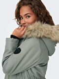 Only Kapüşonlu Yeşil Kadın Parka 15304625