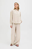 JJXX Kadın Jxfıe Rahat Kesim Uzun Kollu Gömlek 12270927 Bej