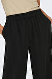 Only Kadın Onlarıs Rahat Kalıp Beli Lastikli Cepli Pantolon 15337956 Siyah