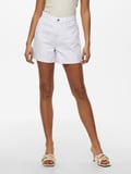 ONLVEGA HW MOM DNM SHORTS NOOS Kadın Beyaz Denim Şort - 15230571