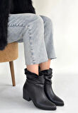 BİÇOMİ Lukana Siyah Cilt Topuklu Körüklü Bot