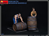 MiniArt 38070 1:35 1:35 Ahşap Fıçılı Adamlar