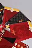 LİSANSLI GALATASARAY A4 SPIRALLI 2 ADET KARELİ,2 ADET ÇİZGİLİ DEFTER,SİLGİ TEPELİ KURŞUN KALEM,16'LI OKUL ETİKETİ,2 ADET ÇITÇIT DOSYA,KALEMTRAŞ SETİ