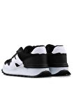 Mega Rahat İç Taban Siyah Beyaz Renk Fileli Dış Yüzey Bağcıklı Günlük Ayakkabı Sneakers