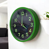 Fosforlu Kabartma Rakam Yeşil Siyah Küçük Duvar Saati Çap 22 cm