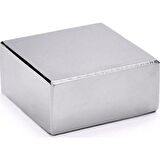 Çok Güçlü Kare Neodyum Mıknatıs 5x5x2.5 cm Tekli