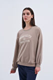Trend Kadın Şıklığı ve rahatlığı bir arada sunan Sweatshirt