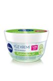Nivea Ferahlatıcı Hydro Jel Yüz Bakım Kremi 100ml, Hyaluronik Asit,