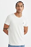 DeFactoFit Beyaz Slim Fit Dar Kesim Bisiklet Yaka Sporcu Kısa Kollu Tişört C9183AX24AUGR493