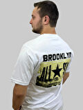 Erkek Brooklyn Yuvarlak Yaka Arka Baskılı Oversize Beyaz Tişört