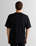 GANT Erkek Siyah Relaxed Fit Bisiklet Yaka Logolu T-Shirt
