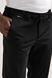 Slimfit Beli Lastikli Ve İplikli Polyamid Hafif Parlak Kışlık Kumaş Erkek Jogger Pantolon