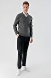 Slimfit V Yaka Düz Basic Model Pamuklu Erkek Uzun Kol Triko Kazak