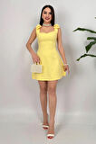 Soléa Kadın Sarı Fiyonklu Mini Elbise – Yazlık Şık Tasarım