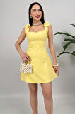 Soléa Kadın Sarı Fiyonklu Mini Elbise – Yazlık Şık Tasarım