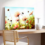 Çiçeklerden Bal Toplayan Arı Kanvas Tablo