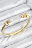 316L Çelik Zirkon Taşlı İnci Model Gold Renk Kadın Bileklik - TJ-BB7779