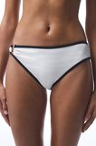 Beyaz Nicole Tokalı Bikini Altı