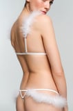 Kırık Beyaz Pelia String Külot