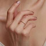 14 Ayar Altın Oval Çizgi Yüzük