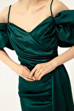 Kadın Zümrüt Yeşili İnce Askılı Kuyruklu Abiye Elbise