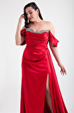 Kadın Kırmızı Kayık Yaka Yırtmaçlı Uzun Büyük Beden Saten Abiye Elbise