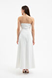 Kadın Beyaz Straplez Yaka Midi Elbise