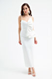 Kadın Beyaz Askılı Yaka Detaylı Midi Elbise
