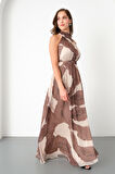 Kadın Bej Halter Yaka Desenli Uzun Elbise