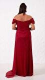 Kadın Bordo Kayık Yaka Drapeli Yırtmaçlı Uzun Simli Abiye Elbise
