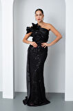 Kadın Siyah Boncuklu Tek Omuz Fiyonk Detay Kuyruklu Uzun Abiye