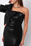 Kadın Siyah Tek Omuz Boncuklu Midi Gece Elbisesi