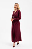 Kadın Bordo İstiridye Aksesuarlı Uzun Kol Elbise
