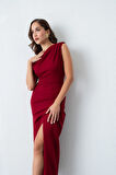 Kadın Bordo Omuz Dekolteli Midi Davet Elbisesi