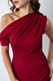Kadın Bordo Omuz Dekolteli Midi Davet Elbisesi