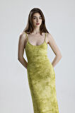 Yırtmaçlı Askılı Likralı Viskon Elbise | ELB35782 FISTIK YEŞİLİ BATİK