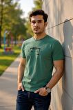 Erkek  Yumuşak Pamuklu Kumaş Nakış Baskılı T-Shirt