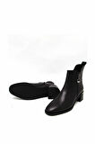CASTLE BLACK CB9780-1 SİYAH KADIN KALIN TOPUK FERMUAR DETAYLI BOT