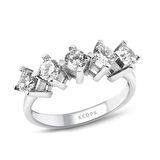 E Renk 1 Karat Pırlanta Beştaş Yüzük