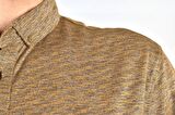 1370 YAKA DÜĞMELİ DESENLİ TİŞÖRT/HARDAL/XL