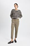 DeFacto Carrot Fit Kemerli Gabardin Pantolon Cepli Yüksek Bel Düz Paça D7413AX24AUKH260