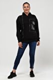 Kadın Büyük Beden Deri Cep Detaylı Taş İşlemeli Siyah Sweatshirt