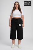 Büyük Beden N Baskılı Kadın Şort Kapri Rahat Kalıp Cepli Bağcıklı 3XL-6XL SPR26BSRK591-19