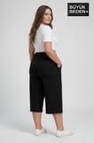 Büyük Beden N Baskılı Kadın Şort Kapri Rahat Kalıp Cepli Bağcıklı 3XL-6XL SPR26BSRK591-19