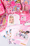 DEKOMUS İLE YENİ SEZON LİSANSLI BARBIE'NİN KIŞ KOLEKSİYONU OKUL VE KALEM ÇANTASI İLE BESLENME KABI,MATARA FULL KIRTASİYE SETİ